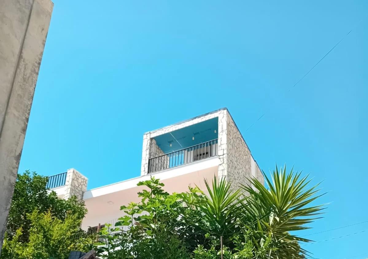 Comfort Guest Rooms Vila Hm Sarande Exterior photo