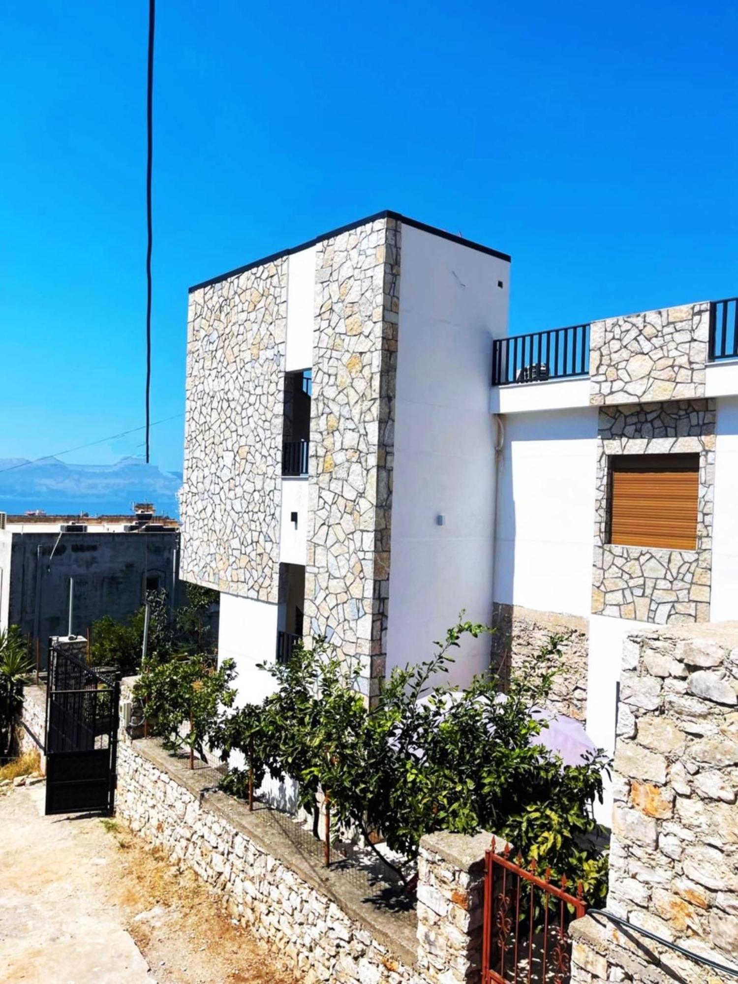 Comfort Guest Rooms Vila Hm Sarande Exterior photo