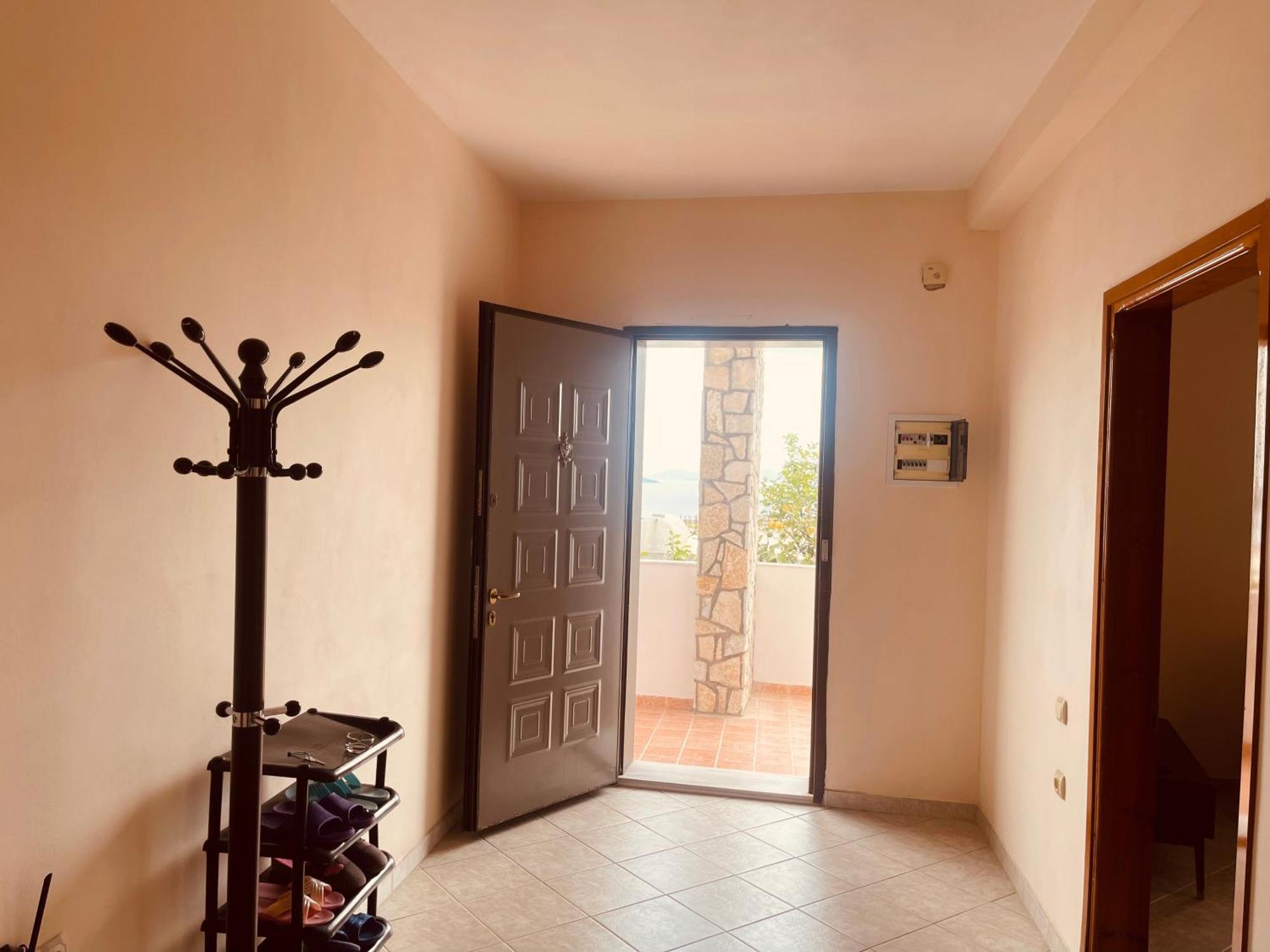 Comfort Guest Rooms Vila Hm Sarande Exterior photo